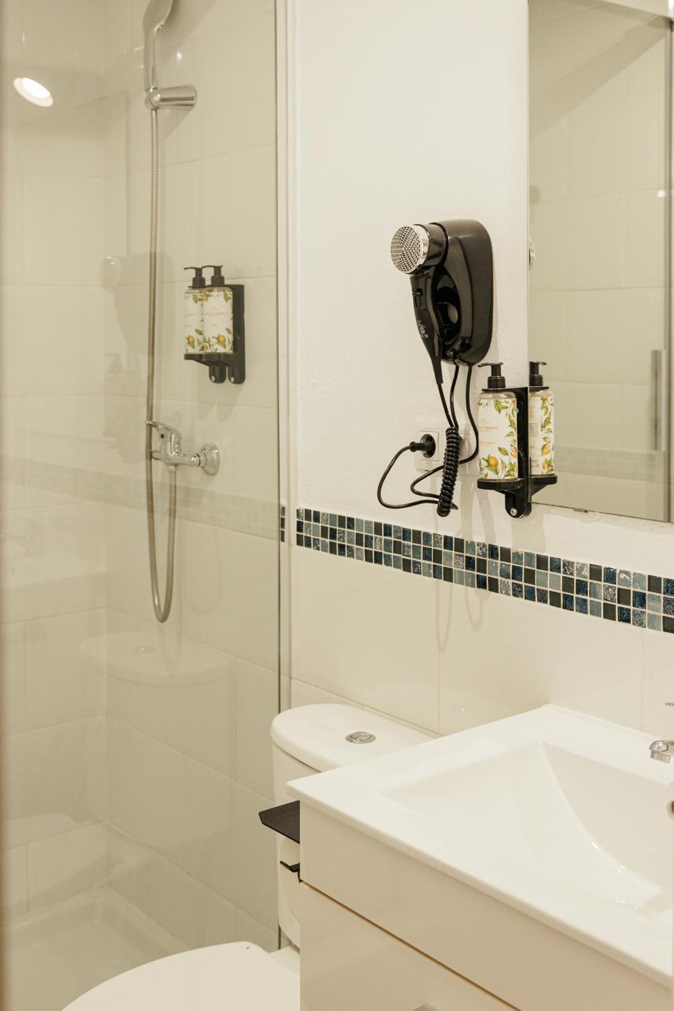 Astuto 21 Suites - Adults Only Jerez de la Frontera Bagian luar foto