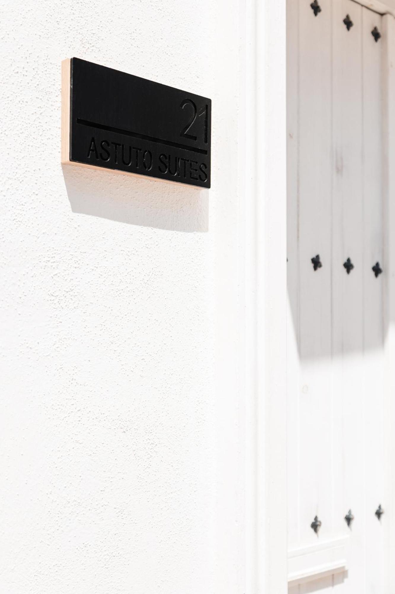 Astuto 21 Suites - Adults Only Jerez de la Frontera Bagian luar foto